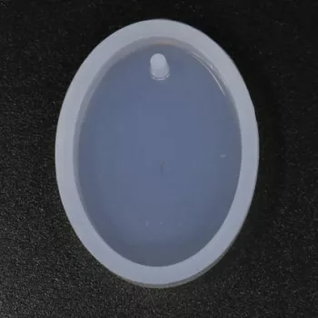   Szilikon öntőforma átlátszó ovális 2,2cm x 2,9 cm x 0,8cm