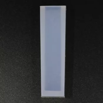   Szilikon öntőforma átlátszó négyzet alapú függő 1,5cm x 1,5cm x 4cm