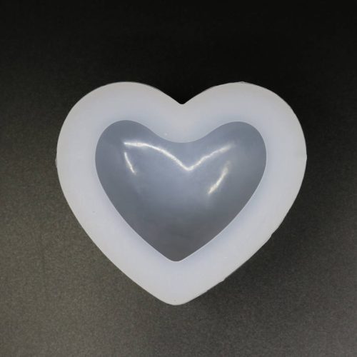 Szilikon öntőforma átlátszó szív 8cm x 7cm x 3,8cm
