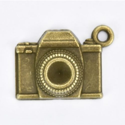 Fém medál - Fényképezőgép 1,5cm x 1,8cm