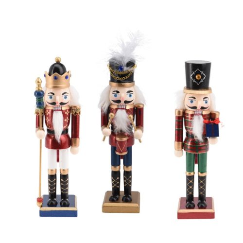 Diótörő figura fa 25cm