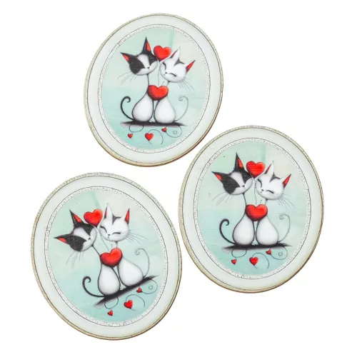 Nyomtatott dekorkarton Valentin napi szerelmes cicák ovál táblac 8cm 3db-os