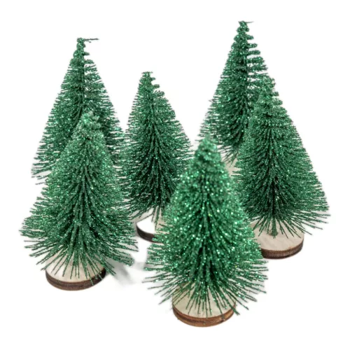 Mini fenyő fa talpon sötét zöld 7cm 6db-os