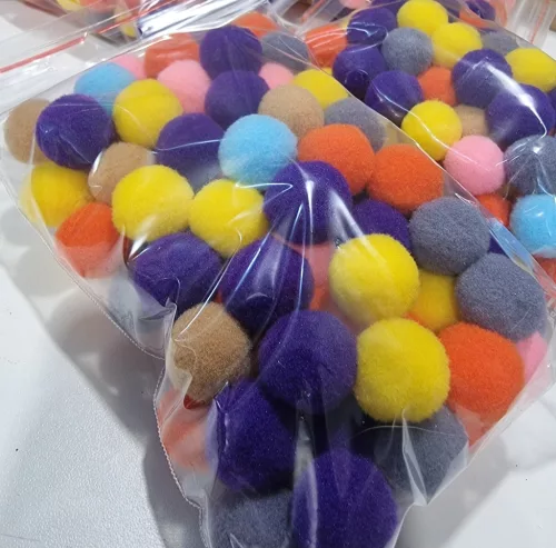 Zsenília pompon 2 cm  - vegyes szín 100 darabos csomag